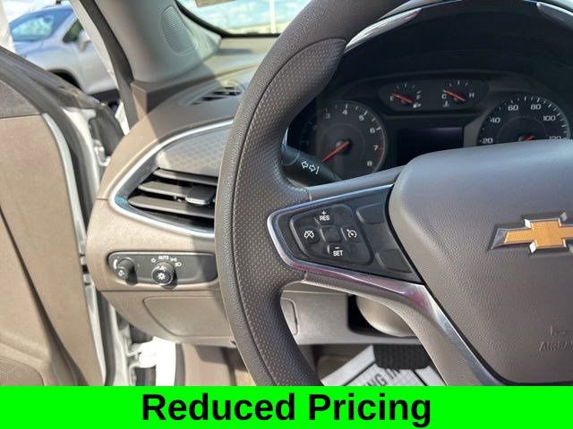 Used 2020 Chevrolet Malibu LT image 17