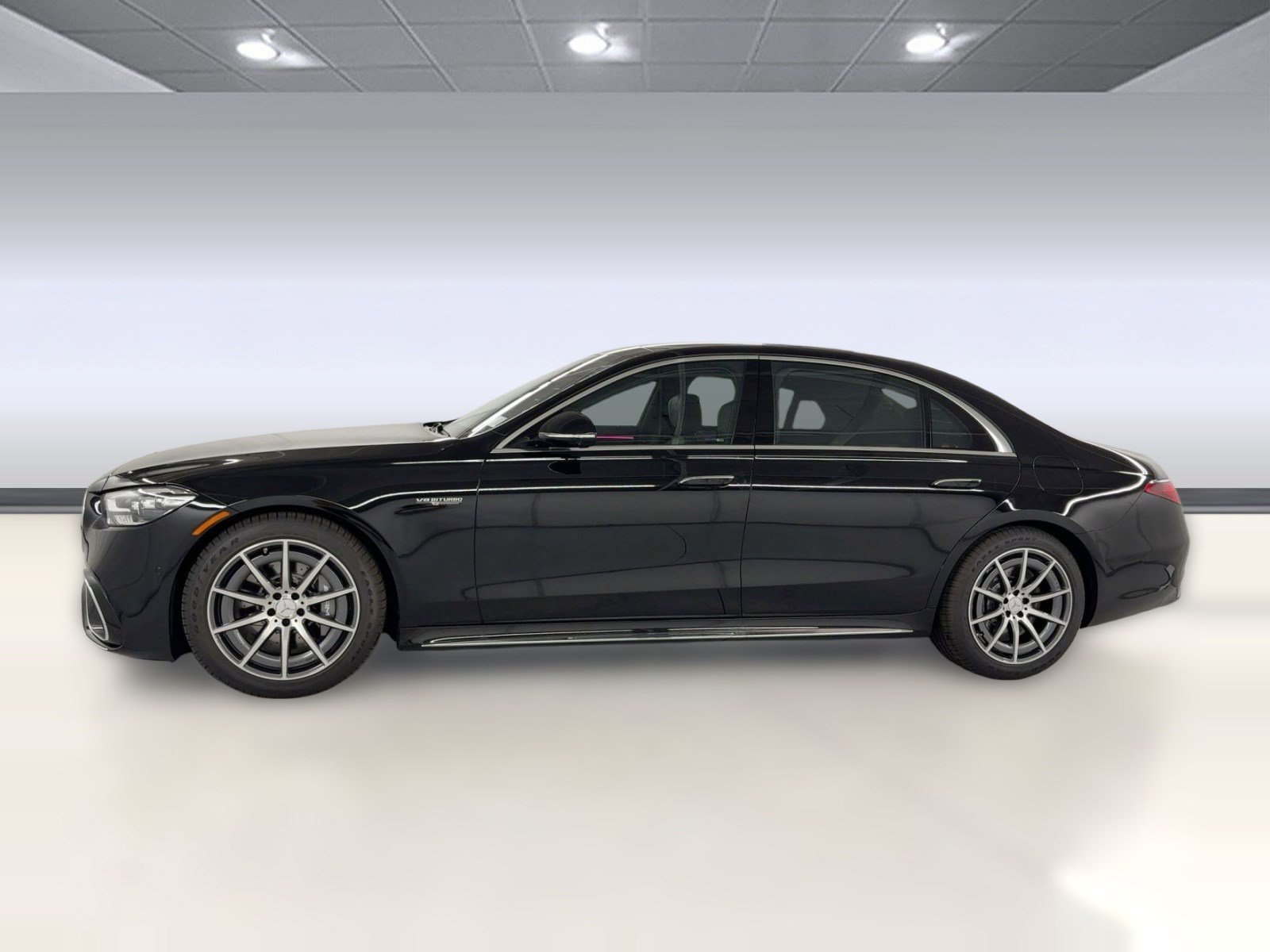 New 2026 Mercedes-Benz S 63 AMG S image 2