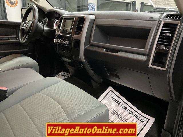 Used 2014 RAM 1500 Express w/ Black Ram 1500 Express Group image 32