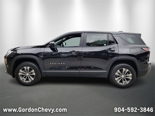 New 2026 Chevrolet Equinox LT w/ Safety and Technology Package image 2