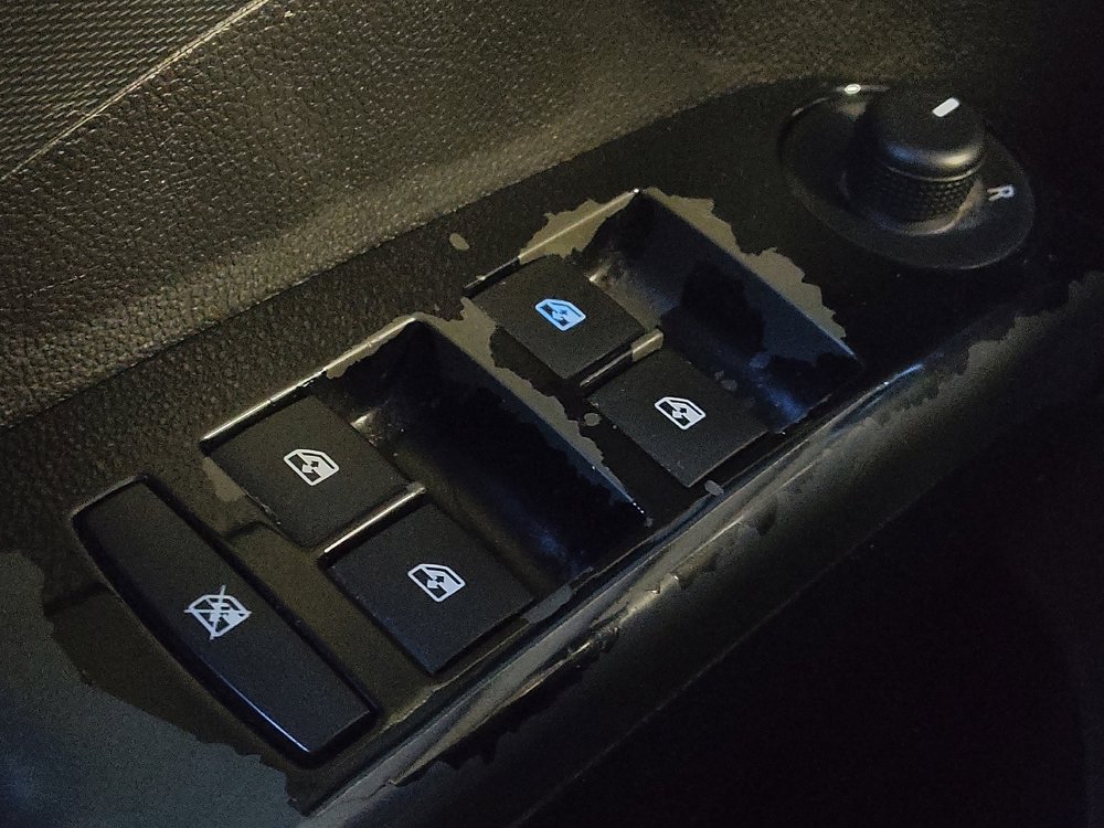 Used 2016 Chevrolet Sonic RS w/ Driver Confidence Package image 27