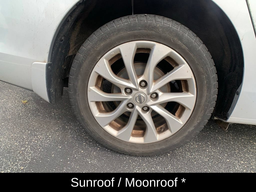 Used 2018 Nissan Sentra SV w/ Premium Package (P01) FWD image 13
