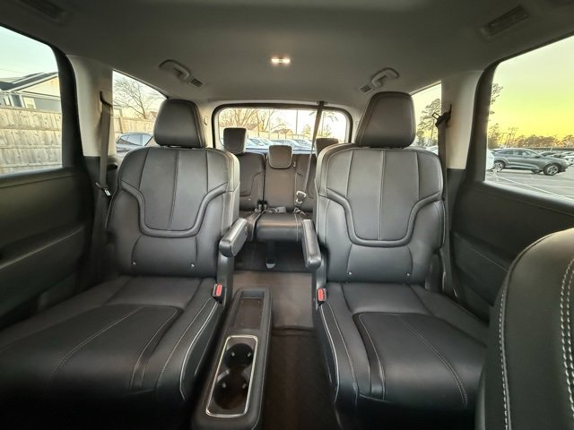 Used 2025 INFINITI QX80 Sensory image 22