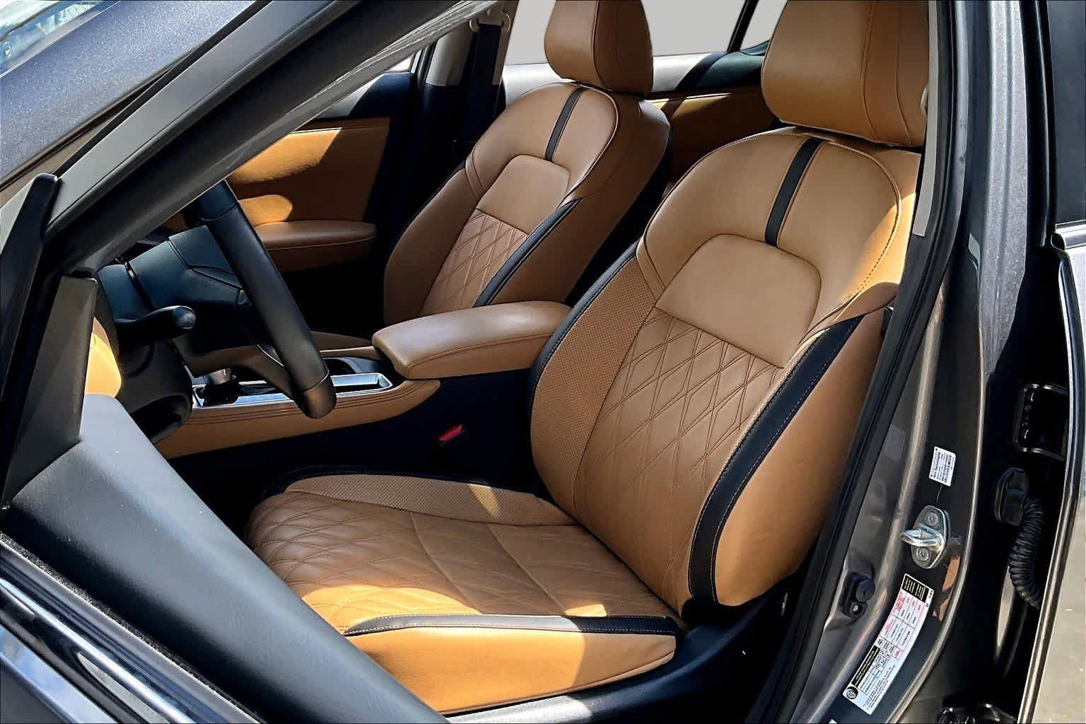 Certified 2024 Nissan Sentra SV w/ SV Premium Package FWD image 8