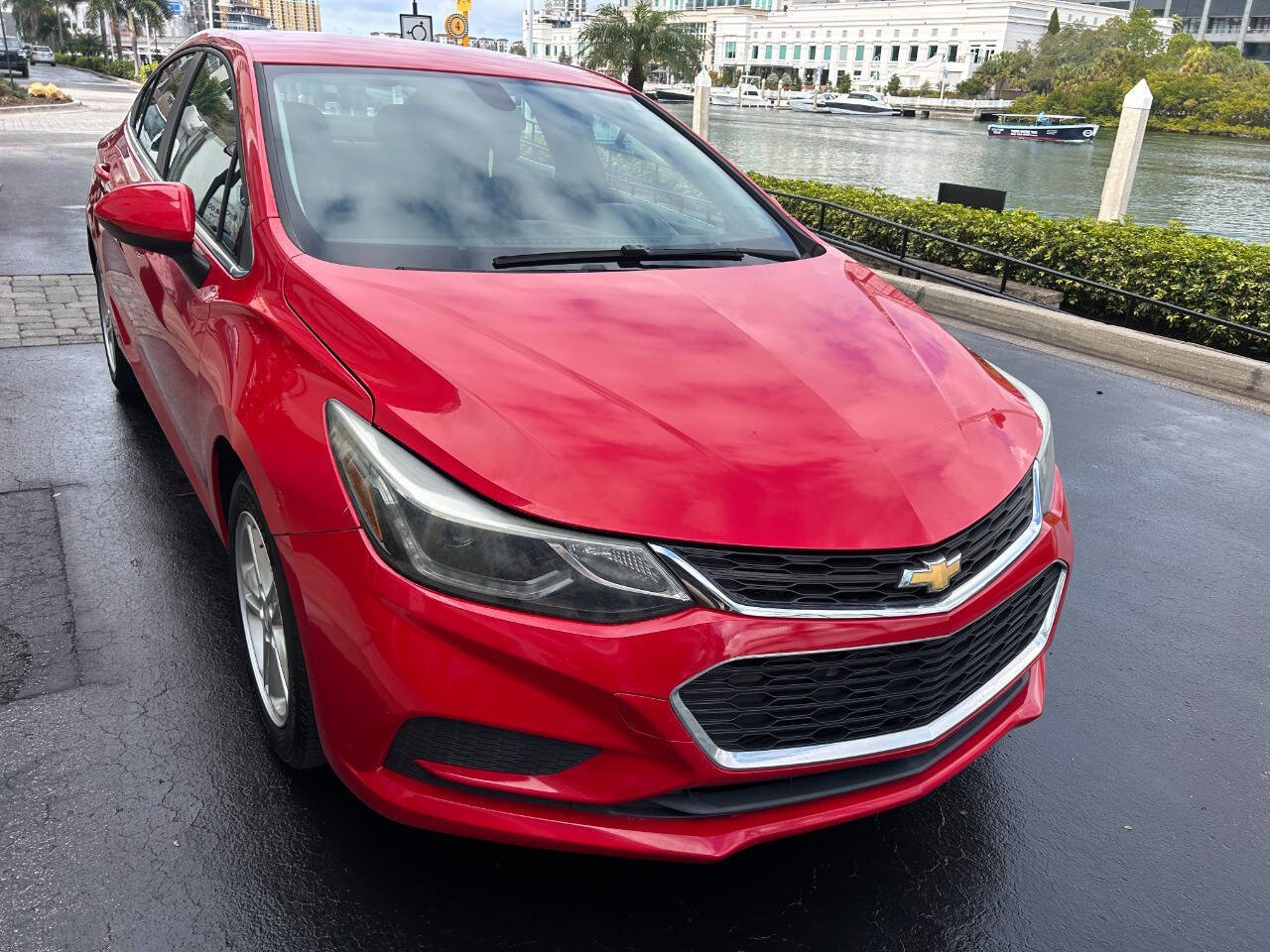 Used 2018 Chevrolet Cruze LT w/ LT Fleet Convenience Package image 3