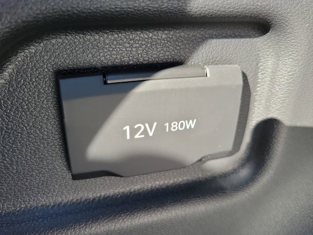 New 2026 Hyundai Tucson SE image 11