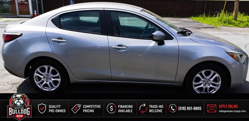 Used 2016 Scion iA FWD image 5