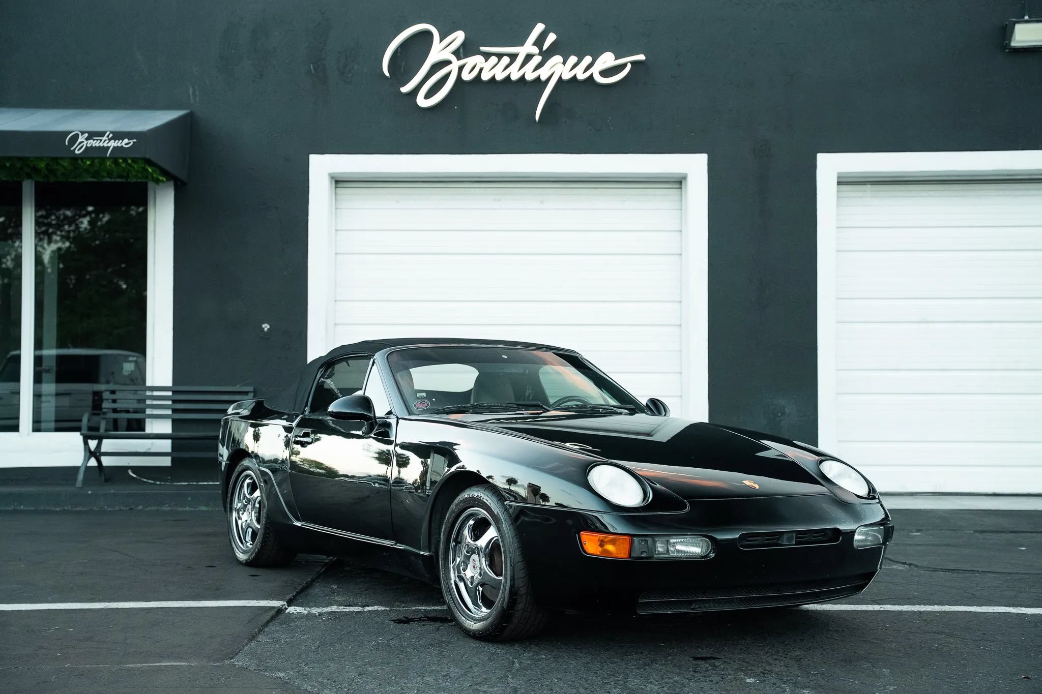 Used 1995 Porsche 968 Cabriolet RWD image 13