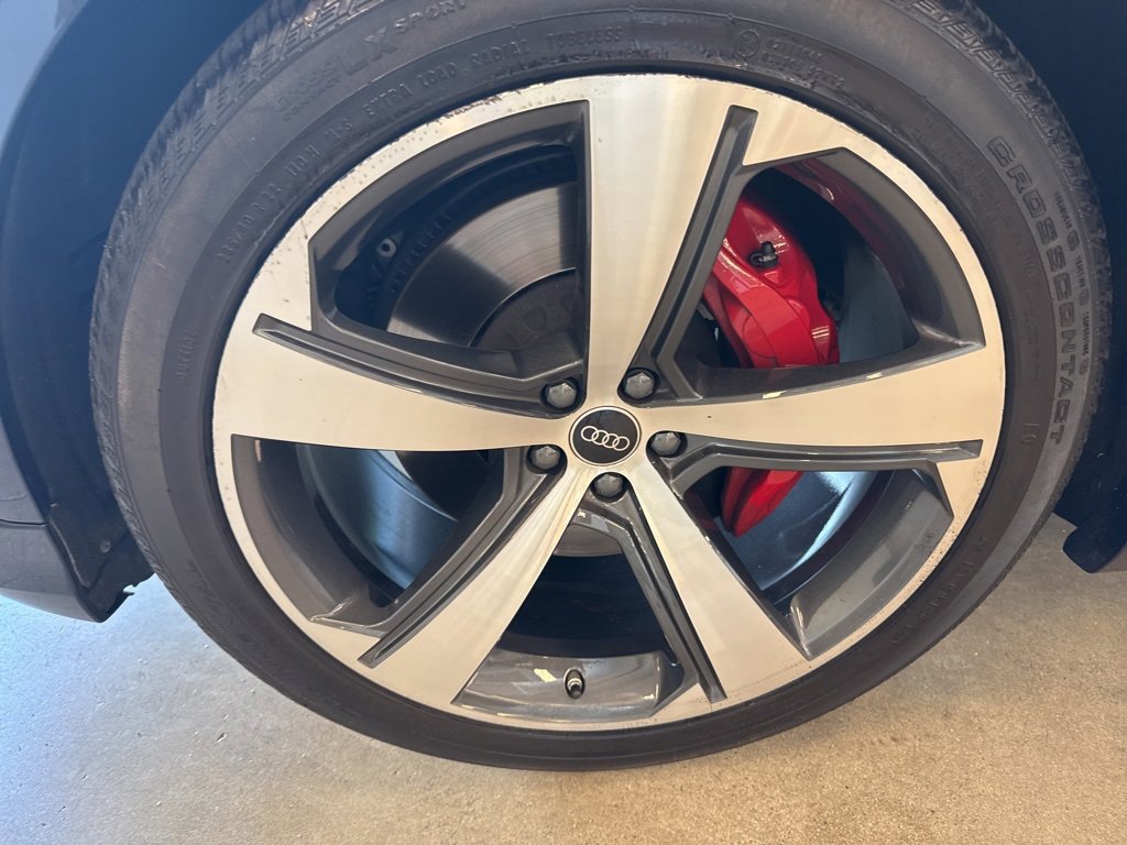 Used 2024 Audi SQ8 Prestige w/ Prestige Package image 12