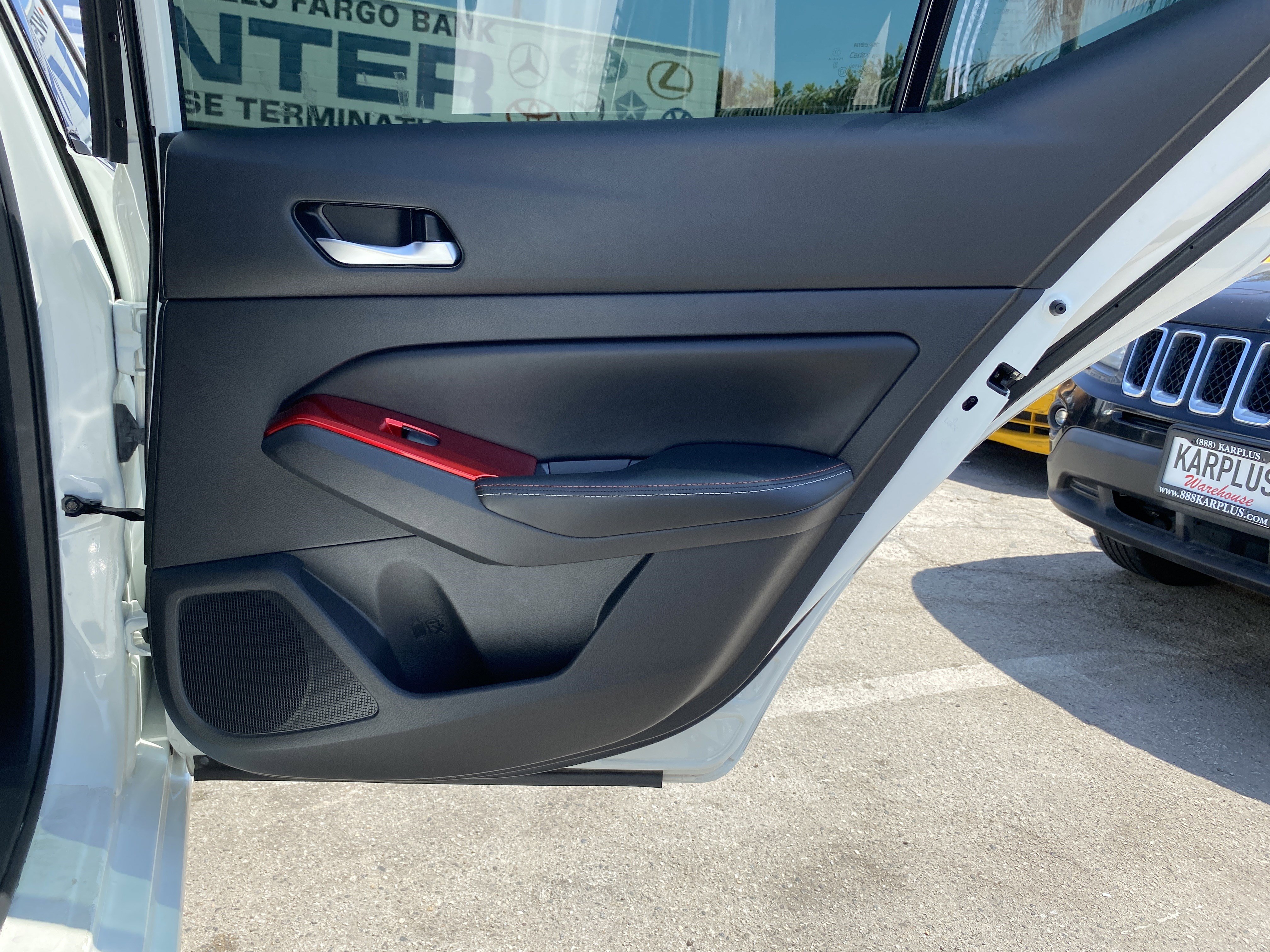 Used 2023 Nissan Altima 2.5 SR w/ SR Premium Package image 19