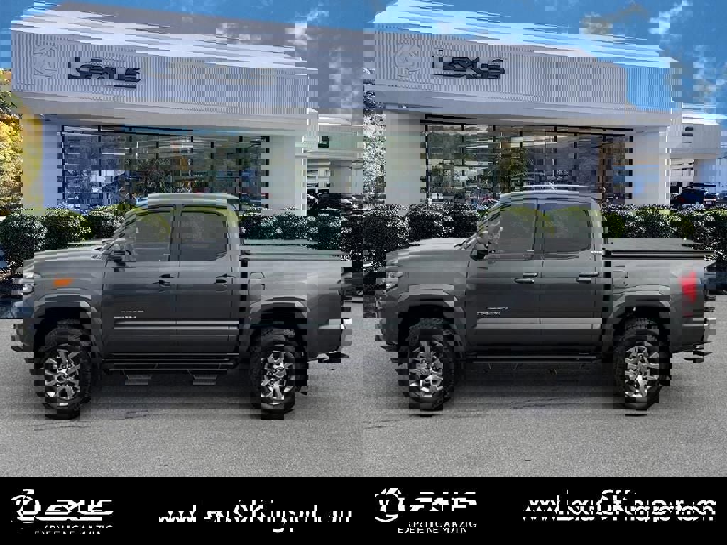 Used 2018 Toyota Tacoma SR5 image 2