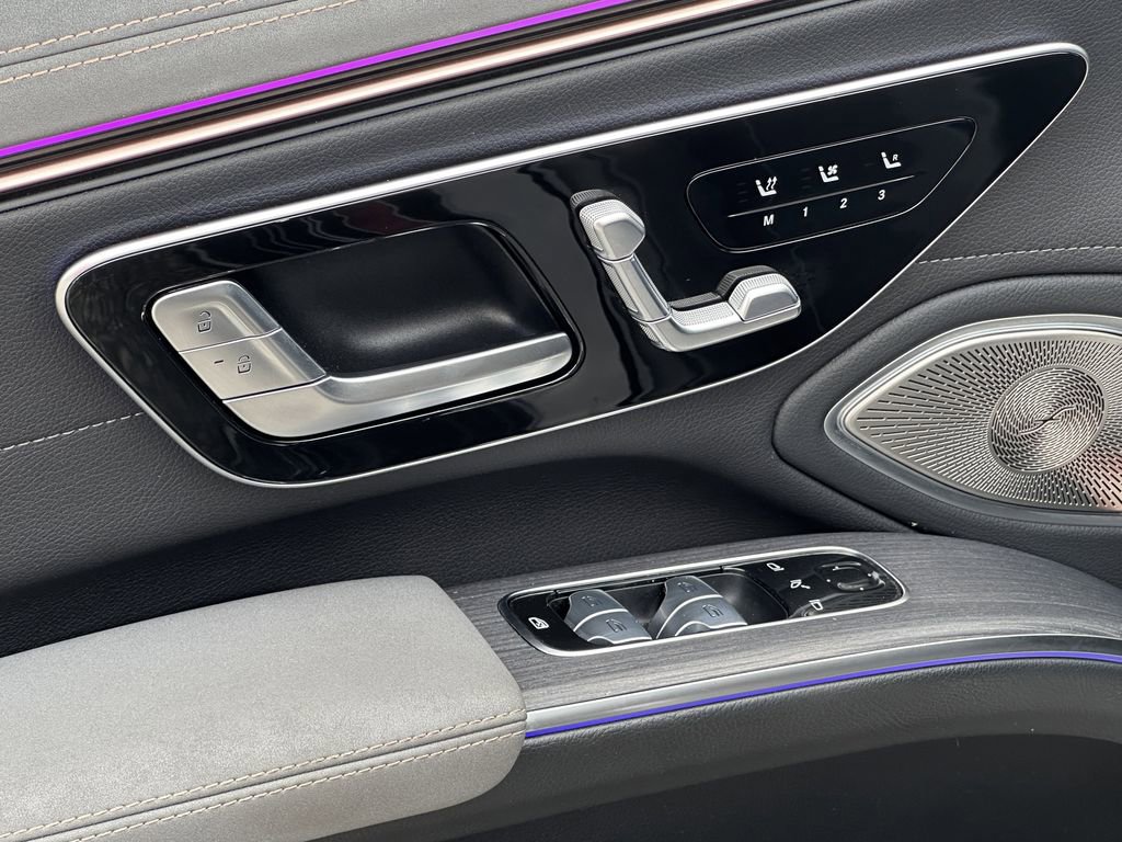 Certified 2023 Mercedes-Benz EQS 580 4MATIC Sedan image 12