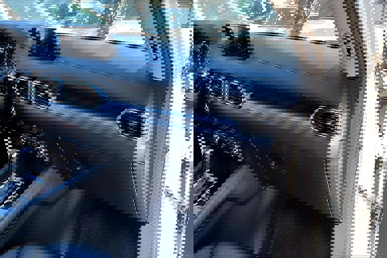 Used 2018 MAZDA CX-5 Touring image 18