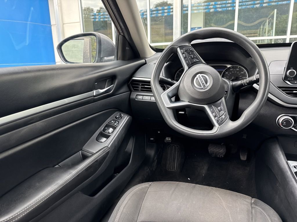 Used 2022 Nissan Altima 2.5 SV image 15