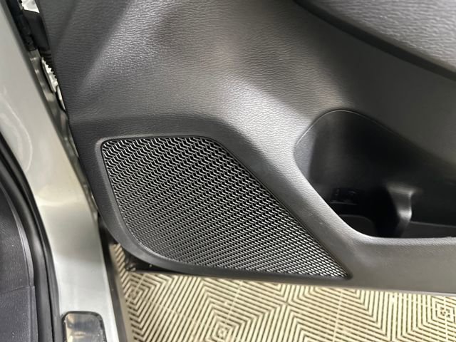 Used 2023 Mitsubishi Outlander SE image 29