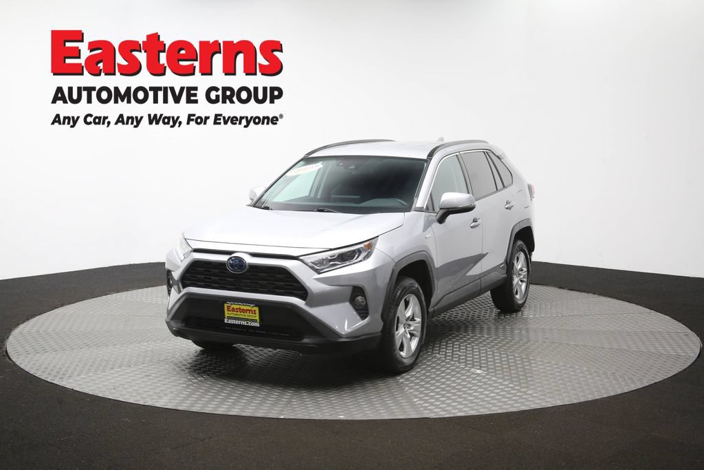 Used 2021 Toyota RAV4 XLE w/ XLE Grade Weather Package AWD/4WD image 56