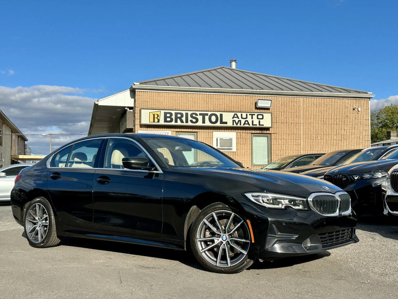 Used 2020 BMW 330i xDrive Sedan w/ Convenience Package AWD/4WD image 36