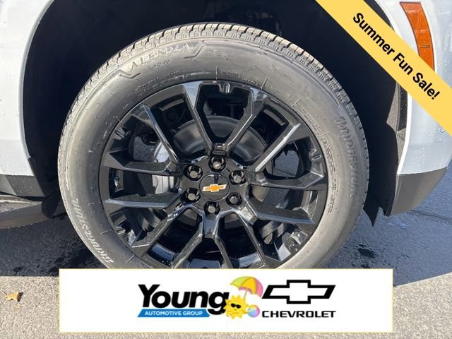 New 2026 Chevrolet Suburban Premier AWD/4WD image 9