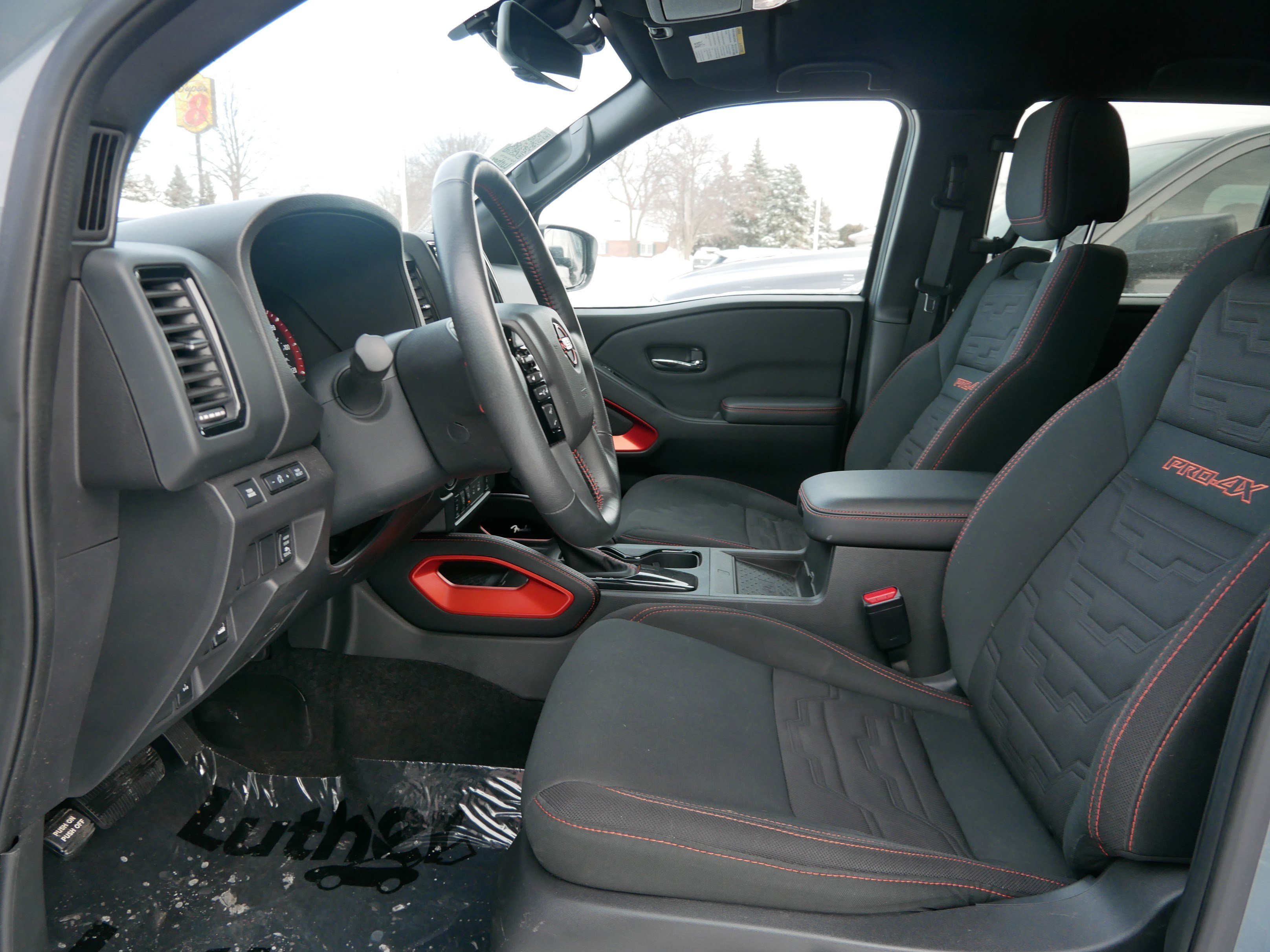 Used 2023 Nissan Frontier PRO-4X w/ Pro Convenience Package image 31