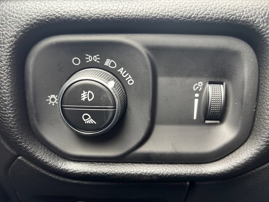 Used 2026 RAM 1500 Big Horn AWD/4WD image 18