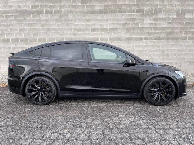 Used 2022 Tesla Model X Plaid AWD/4WD image 6