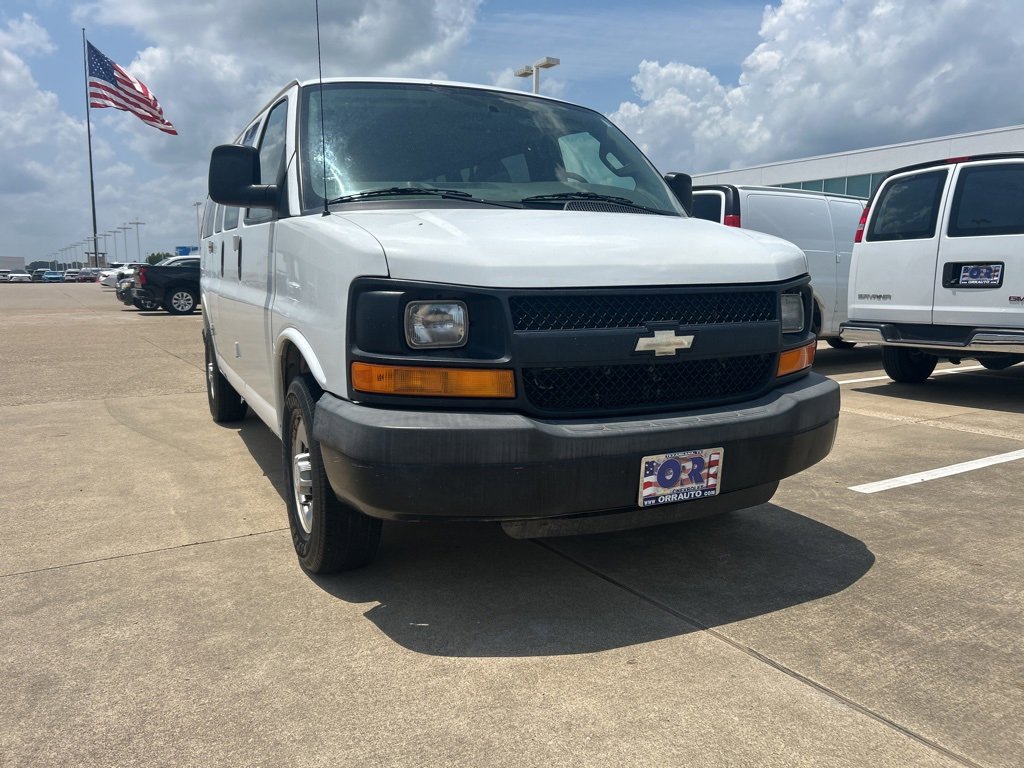 Used 2016 Chevrolet Express 2500 LS image 4