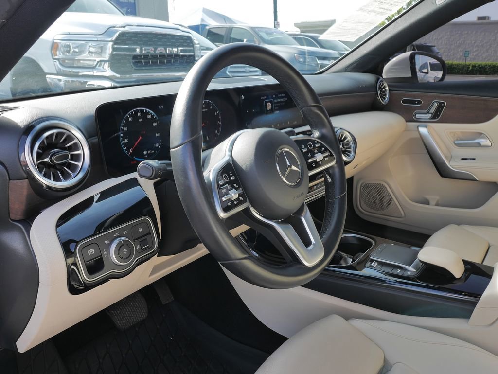 Used 2022 Mercedes-Benz A 220 4MATIC image 19