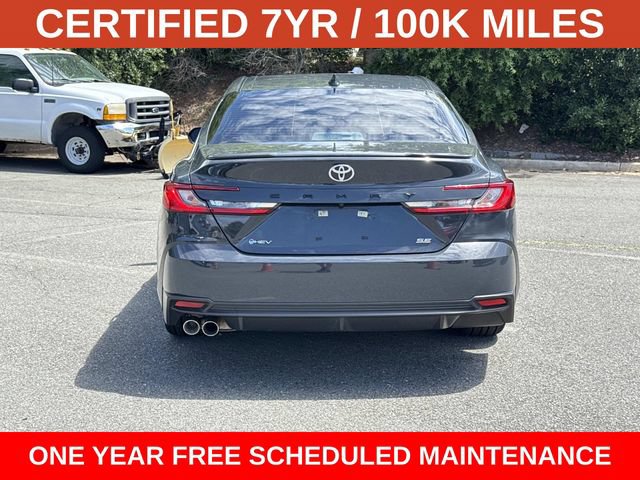 Used 2025 Toyota Camry SE w/ Convenience Package FWD image 3