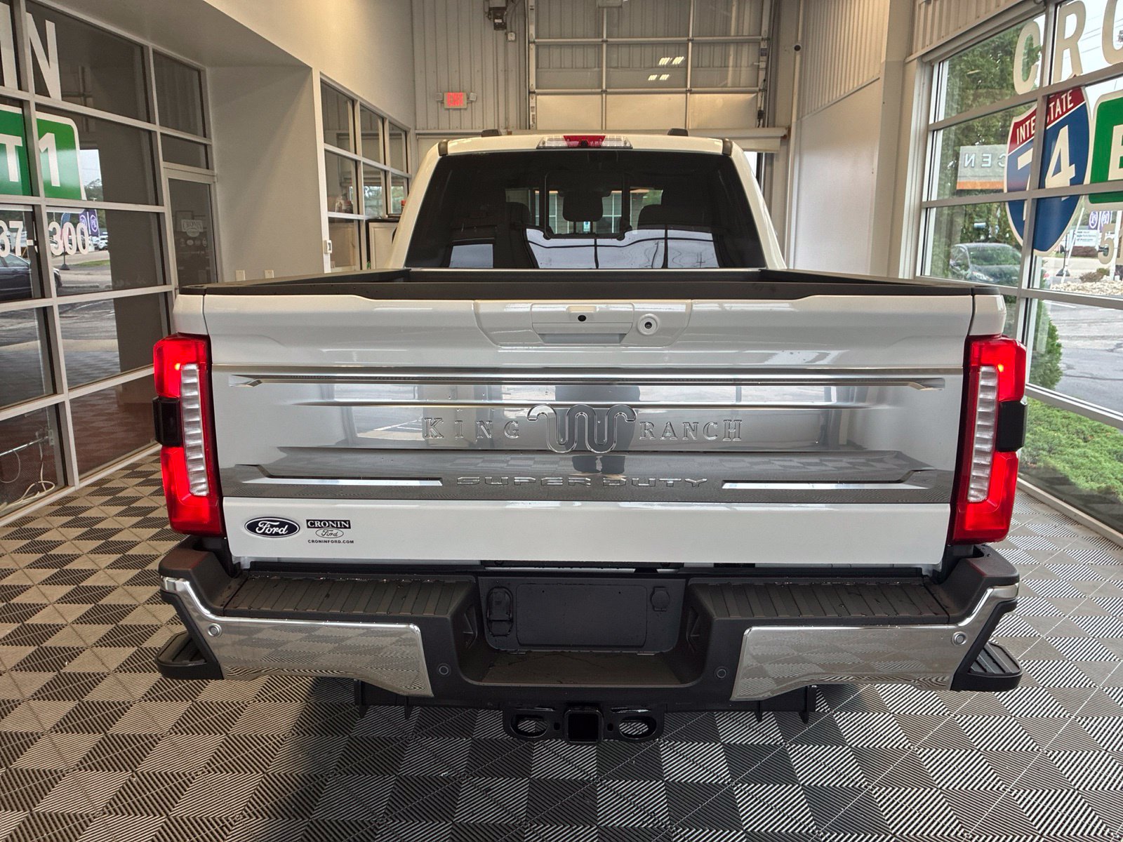 New 2027 Ford F250 4x4 Crew Cab Super Duty image 5