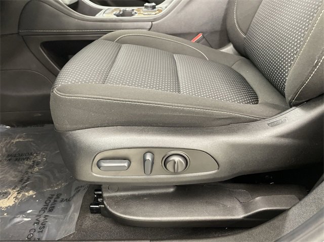 Used 2023 GMC Acadia SLE w/ Driver Convenience Package image 22