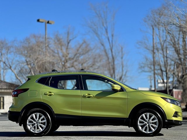 Used 2020 Nissan Rogue Sport SV image 4