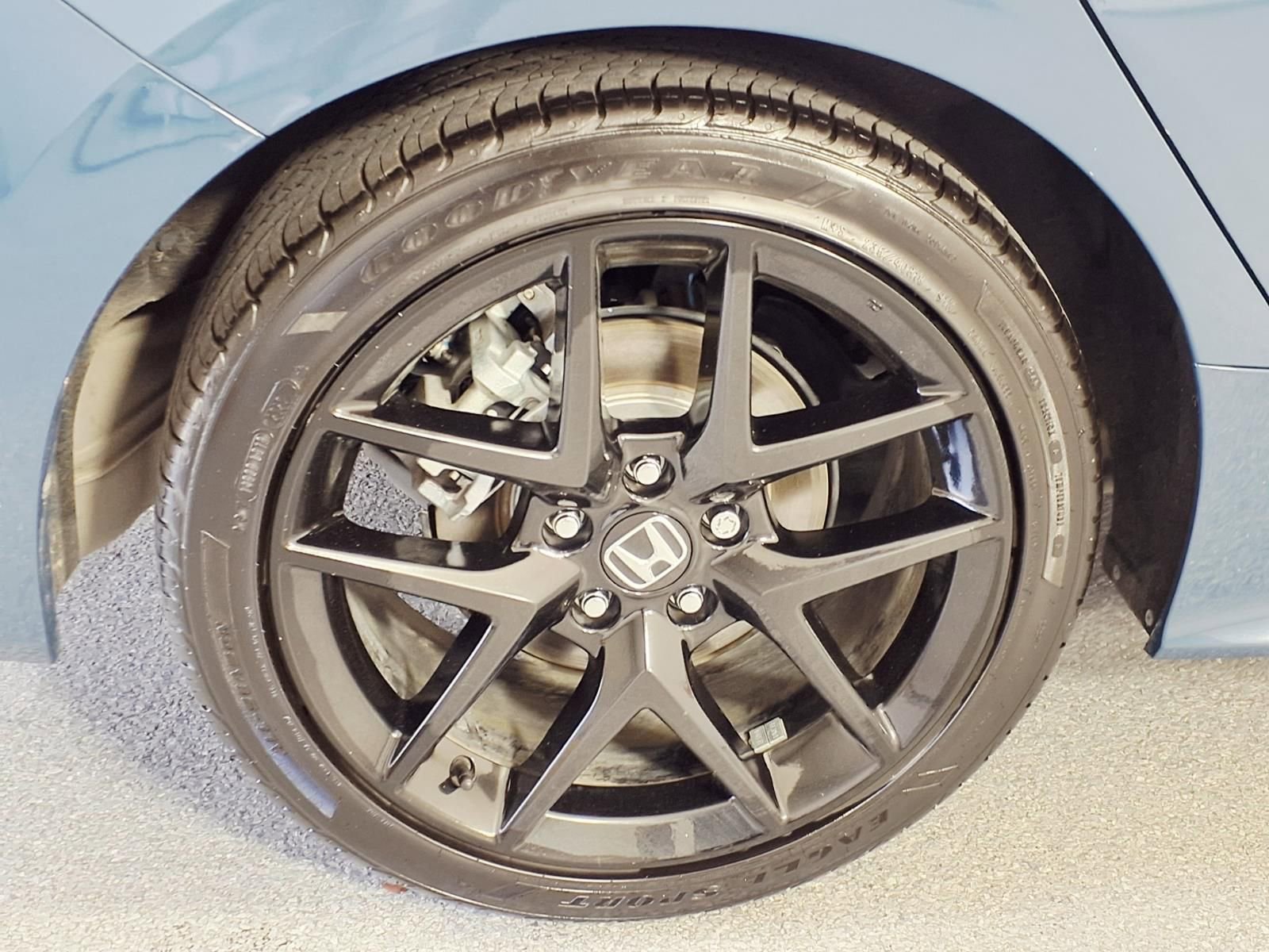 Used 2025 Honda Civic Sport image 6