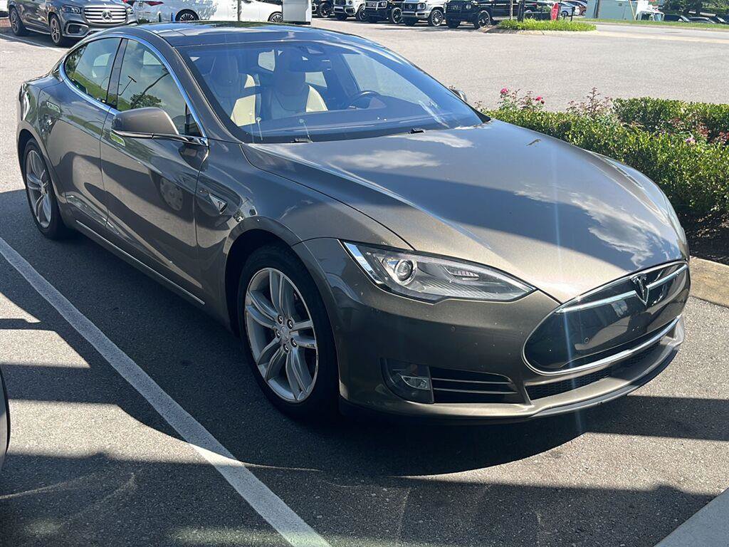Used 2015 Tesla Model S 70D