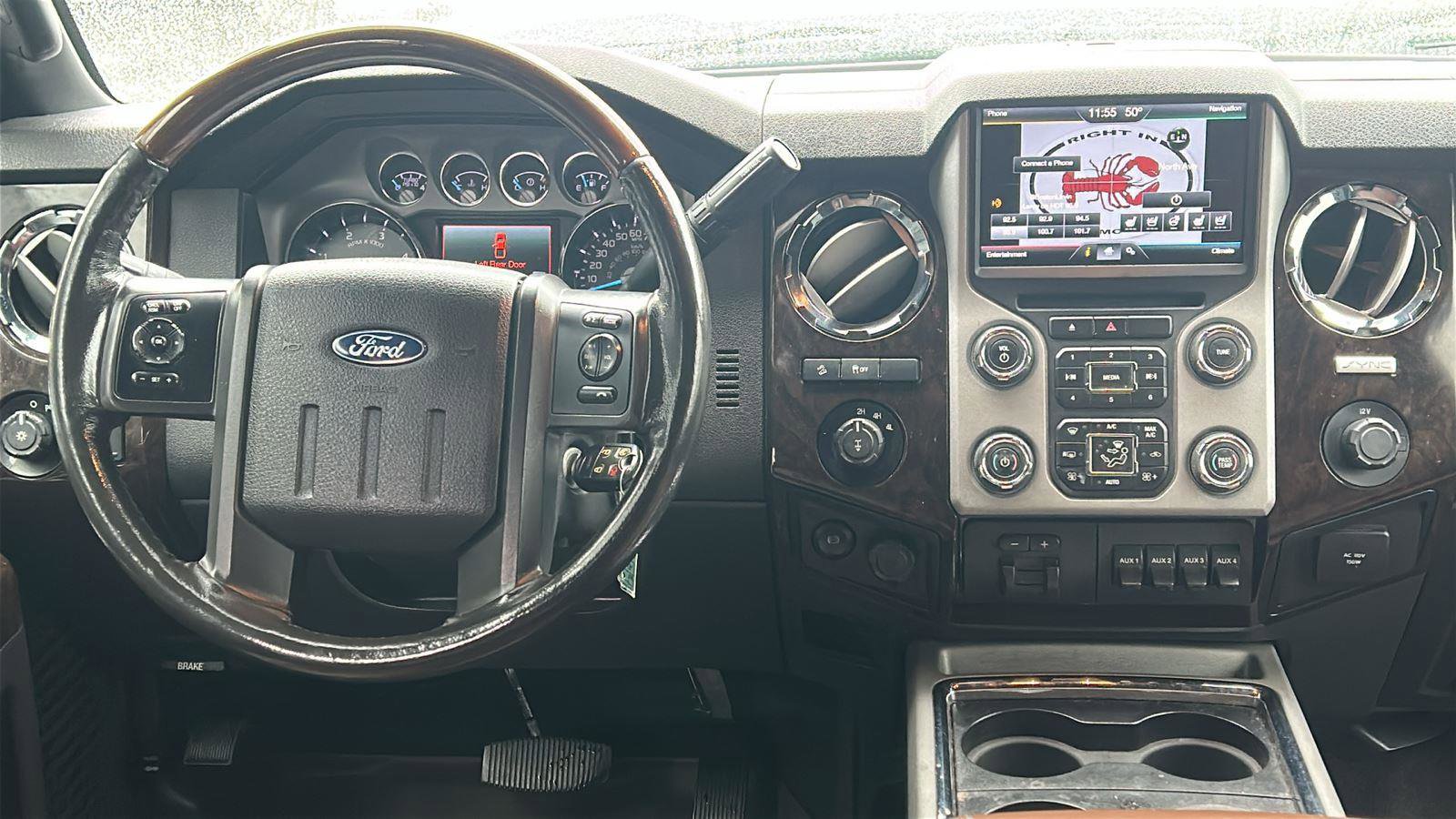 Used 2016 Ford F350 Platinum w/ Platinum Package AWD/4WD image 13