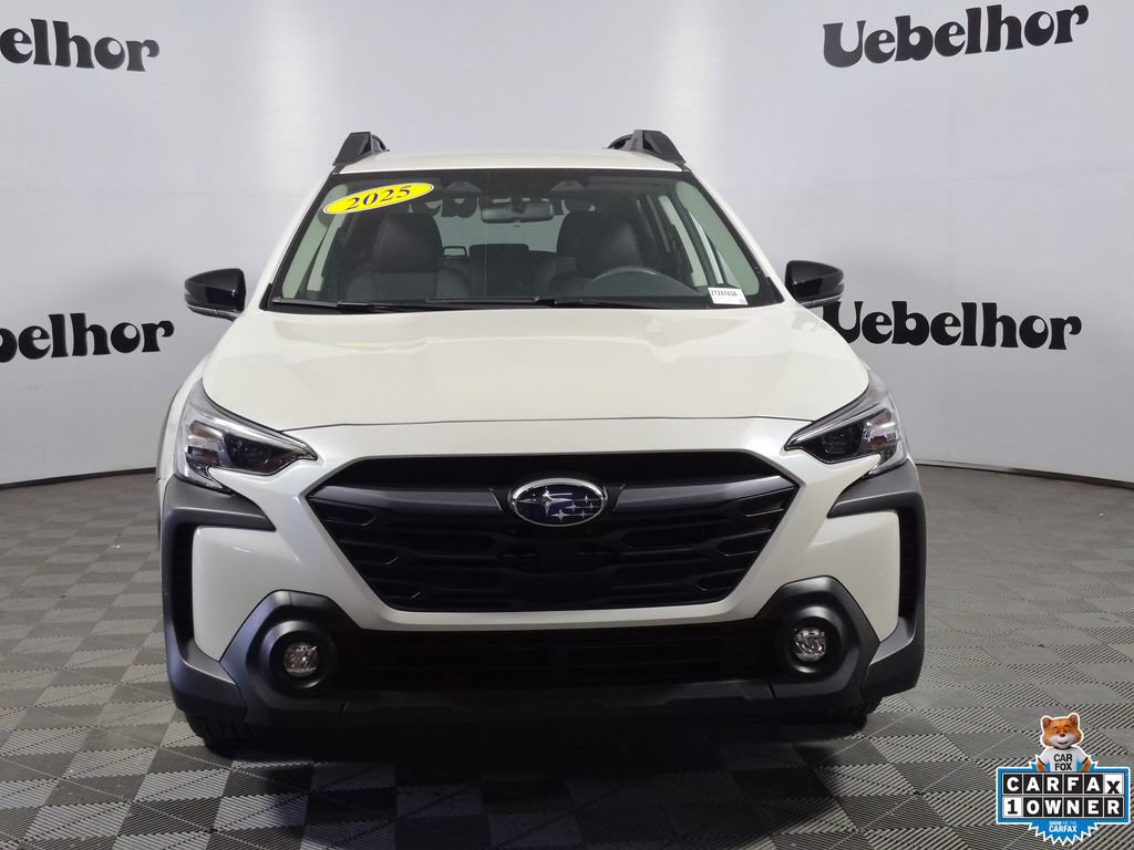 Used 2025 Subaru Outback Premium AWD/4WD image 2