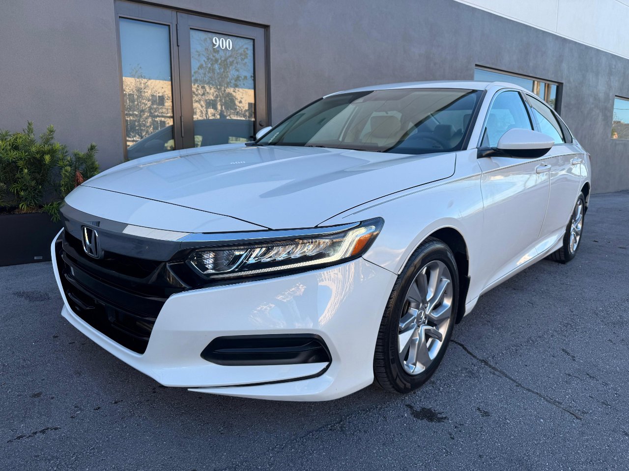 Used 2019 Honda Accord LX image 9