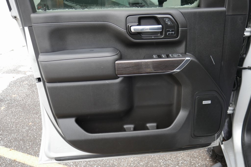 Used 2022 Chevrolet Silverado 3500 LTZ w/ LTZ Premium Package image 31