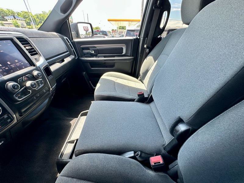 Used 2022 RAM 1500 Classic Warlock w/ Electronics Group AWD/4WD image 24