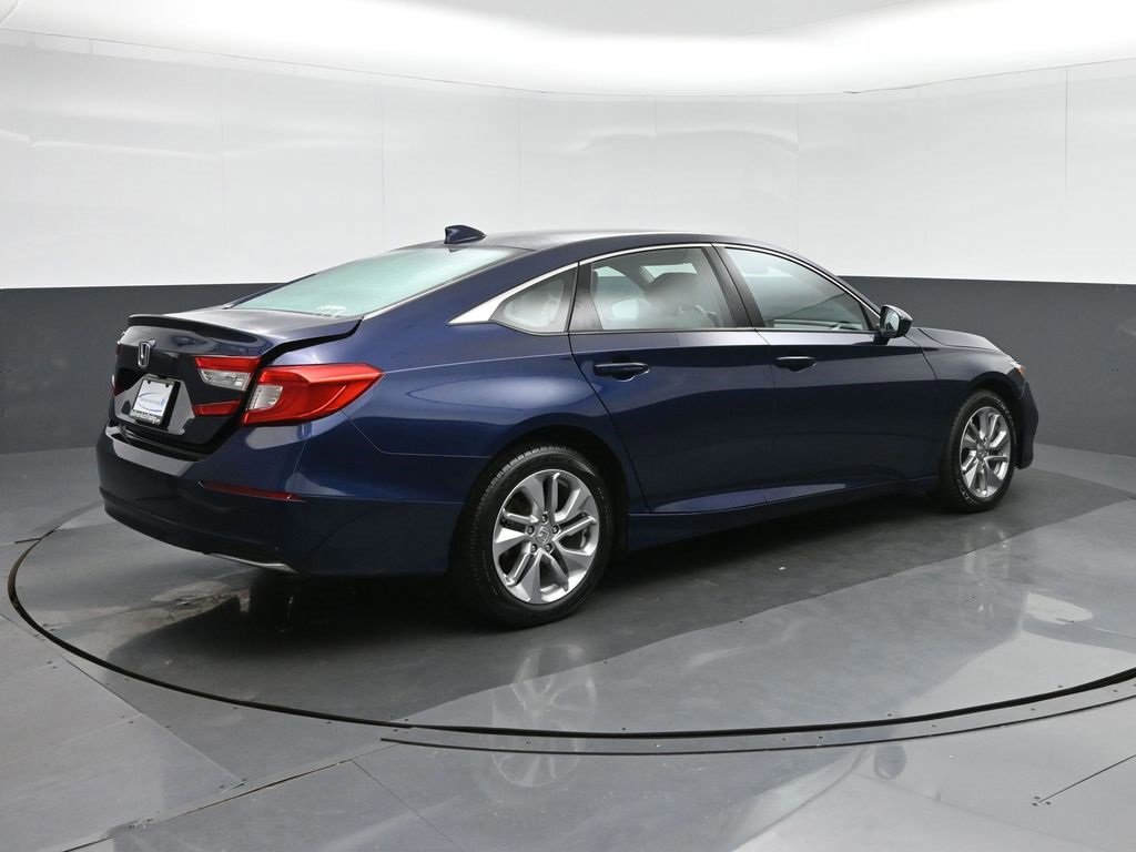 Used 2018 Honda Accord LX image 7