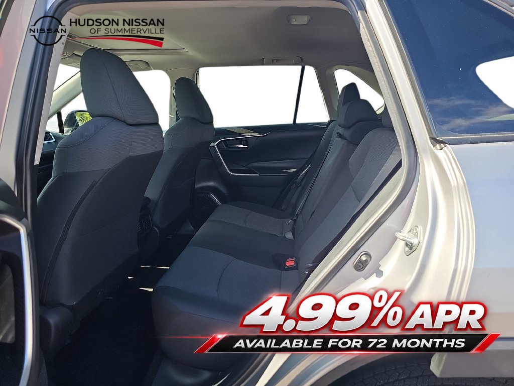 Used 2023 Toyota RAV4 XLE w/ Convenience Package FWD image 14
