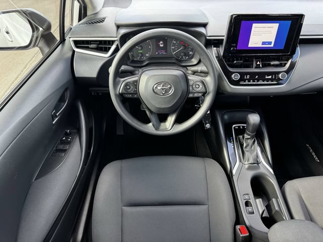 Used 2025 Toyota Corolla LE FWD image 13