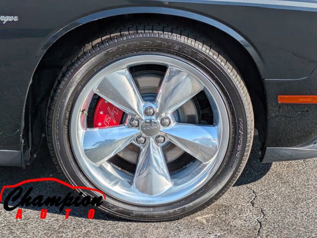 Used 2015 Dodge Challenger R/T Plus image 12