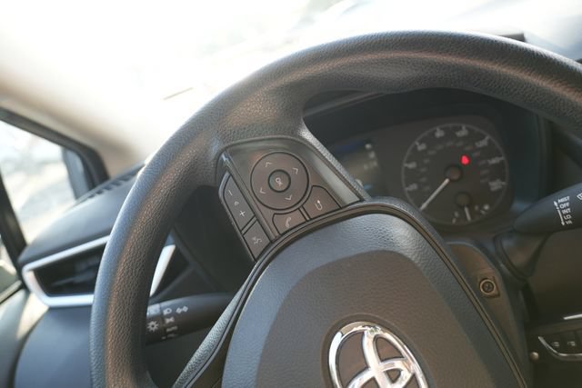 Used 2024 Toyota Corolla LE FWD image 25