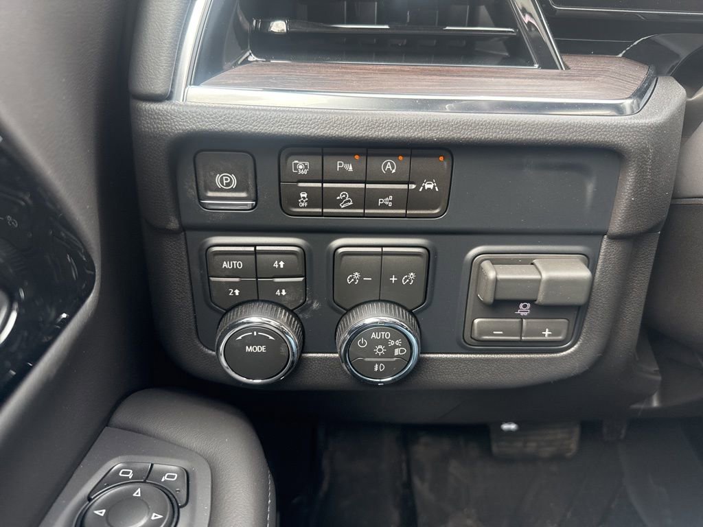 New 2026 Chevrolet Tahoe Z71 w/ Comfort Package image 31