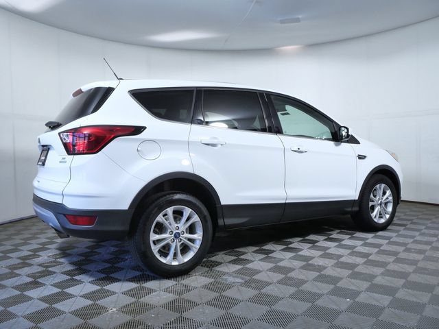 Certified 2019 Ford Escape SE FWD image 8