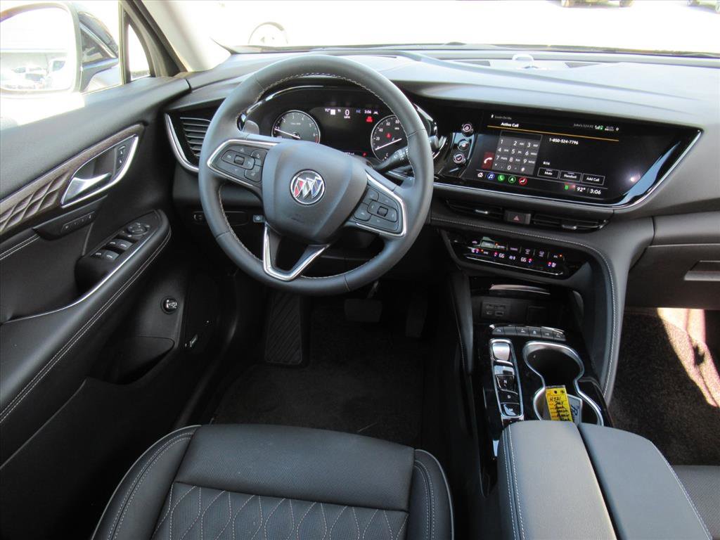 Used 2023 Buick Envision Avenir image 13