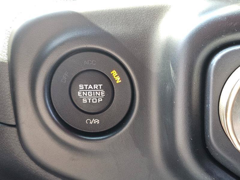 Used 2022 Jeep Wrangler Unlimited Rubicon AWD/4WD image 49