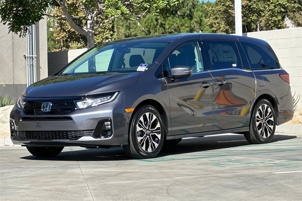 New 2026 Honda Odyssey Elite image 8
