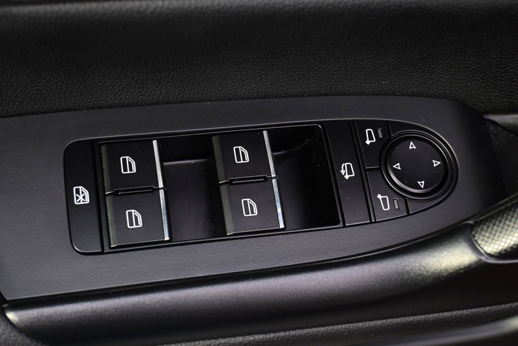 Certified 2025 MAZDA CX-50 2.5 Hybrid w/ Weather Package image 23