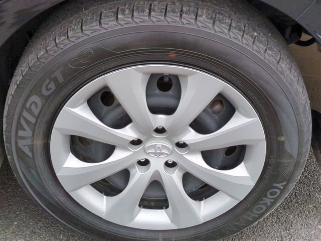 Used 2023 Toyota Corolla LE image 25